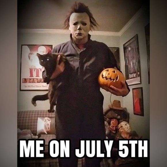 thriftlv is live! 🖤 band & graphic tees! - Picture 2 of 7